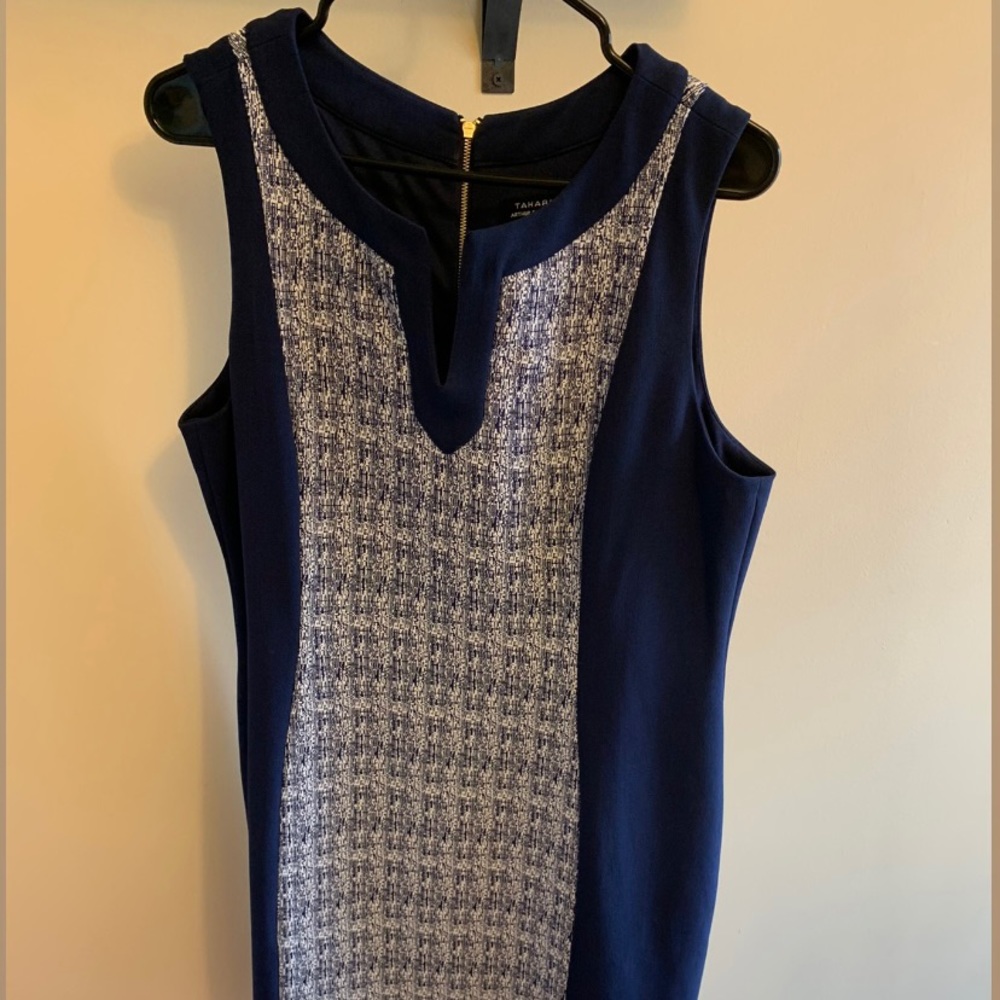 Great condition tahari dress!